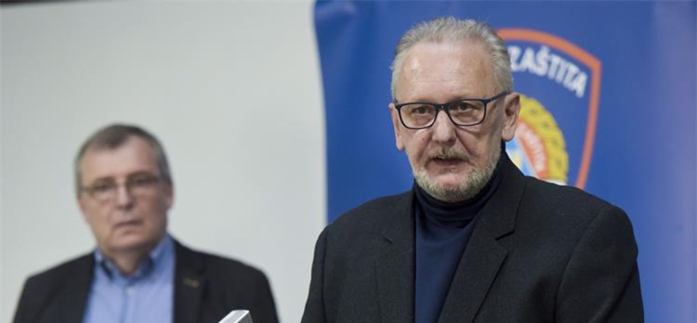 Stožer: 22 novih slučajeva koronavirusa, obvezno nošenje maski u javnom prijevozu